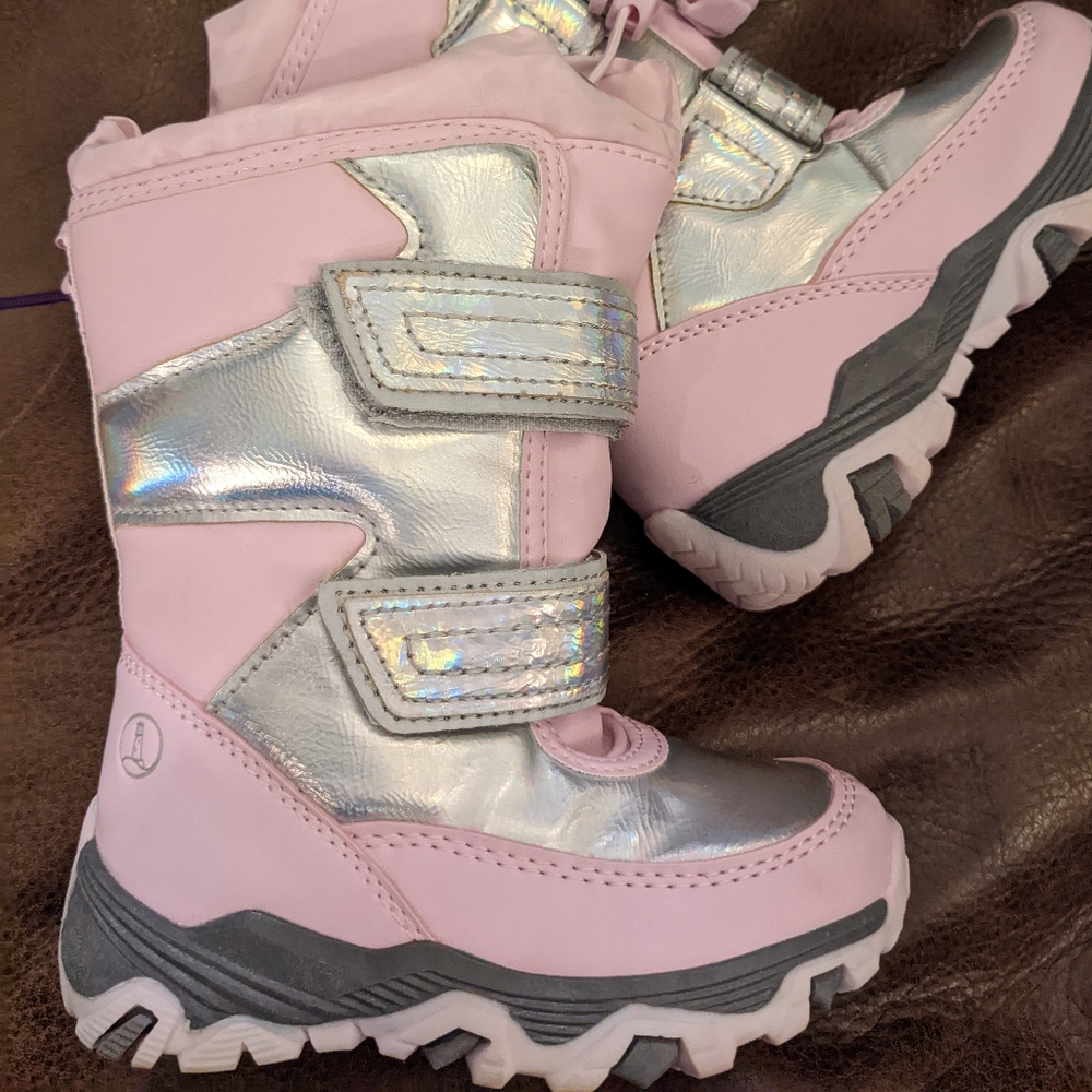 Lands' End Snow Flurry pink toddler snow boots size 7